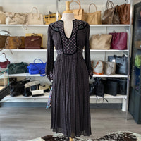 Load image into Gallery viewer, SEA Size MED BOUTIQUE
