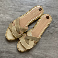 Load image into Gallery viewer, KAANAS Size 10 SHOE

