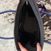 Load image into Gallery viewer, Haute Shore HANDBAGS
