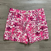 Load image into Gallery viewer, Lilly Pulitzer Size 10 SHORTS

