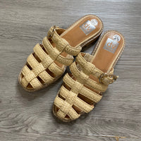 Load image into Gallery viewer, Dolce Vita Size 6 1/2 SHOE

