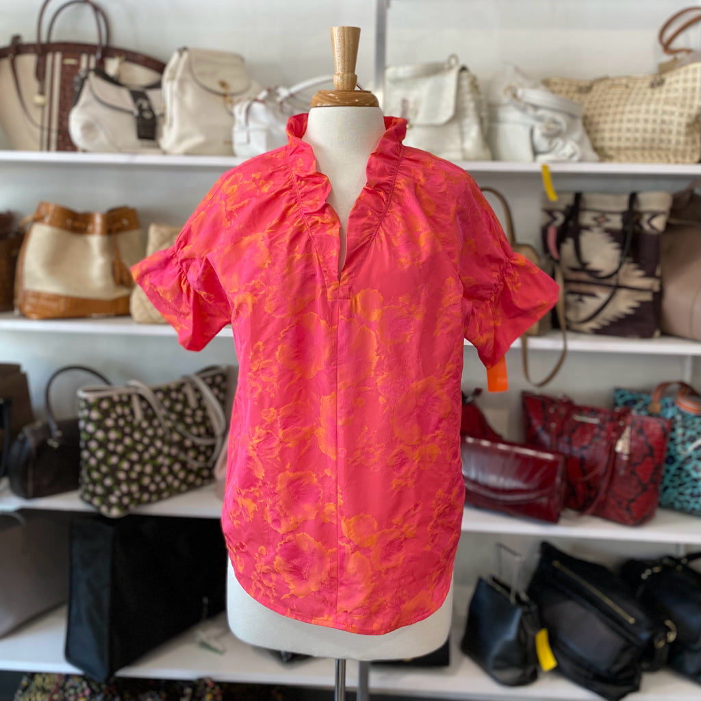 FINLEY Size SMALL BOUTIQUE