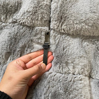 Load image into Gallery viewer, DKNY Size SMALL OUTERWEAR
