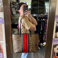 Load image into Gallery viewer, CHICOS Size HANDBAGS
