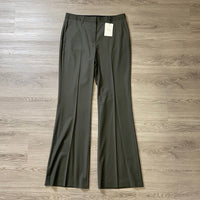 Load image into Gallery viewer, THEORY Size 8/10 BOUTIQUE
