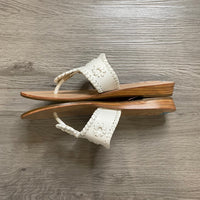 Load image into Gallery viewer, JACK ROGERS Size 7 1/2 SHOE
