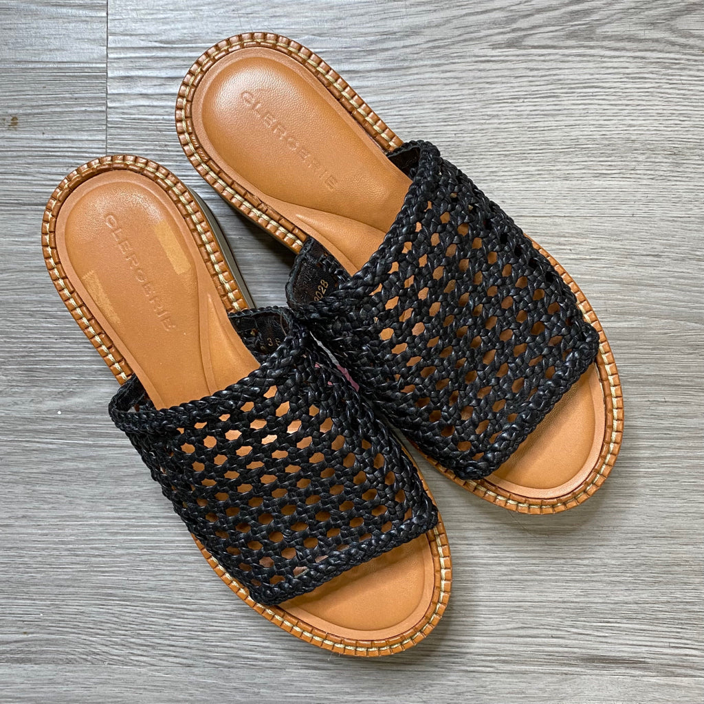 Clergerie Size 7 1/2 BOUTIQUE