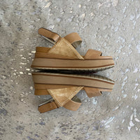 Load image into Gallery viewer, Naked Feet Size 7 1/2 SHOE
