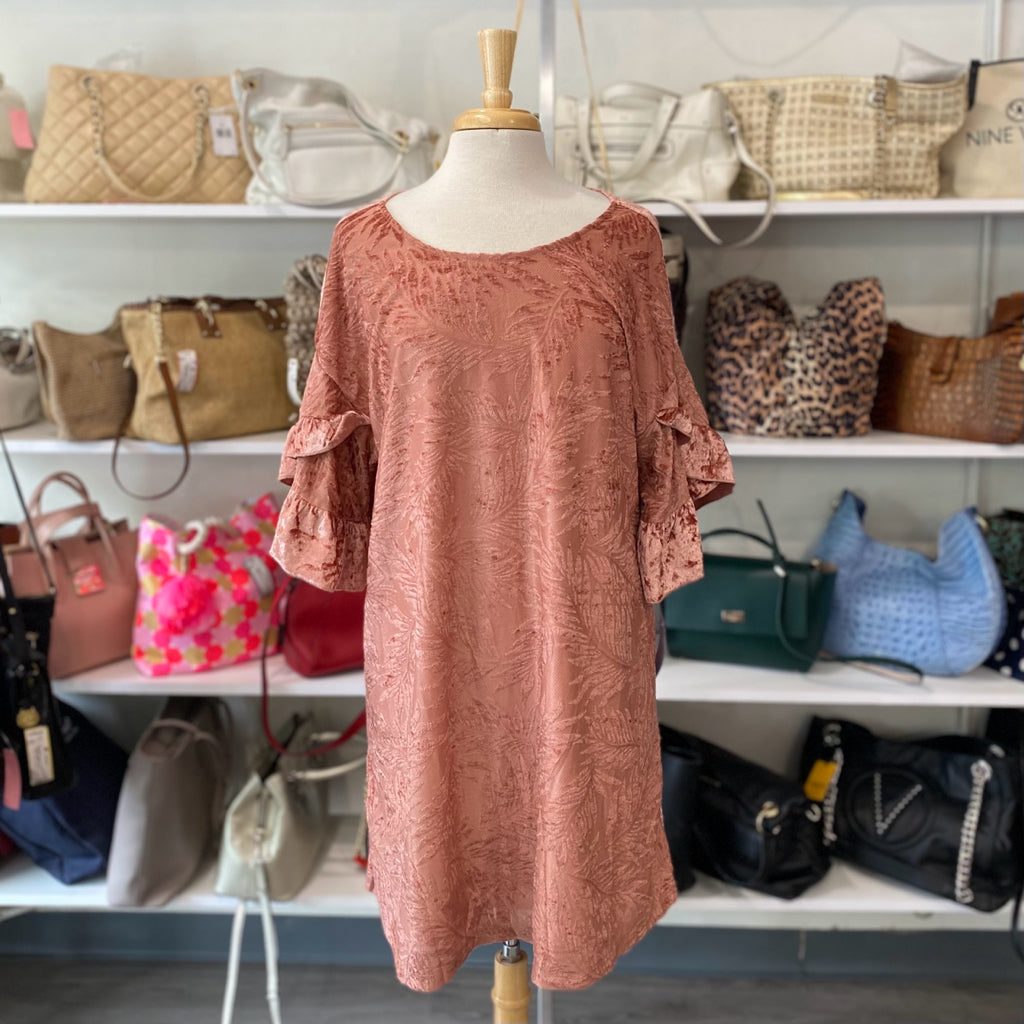 UMGEE Size LARGE DRESS