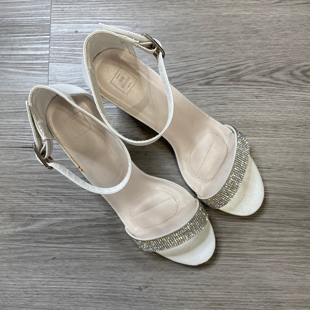DB STUDIO Size 8 SHOE