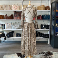 Load image into Gallery viewer, ZARA Size LARGE DRESS
