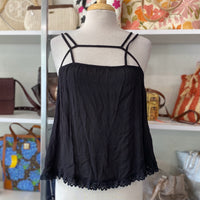 Load image into Gallery viewer, FREE PEOPLE Size SMALL TOPS
