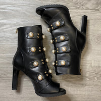 Load image into Gallery viewer, KARL LAGERFELD Size 8 1/2 SHOE
