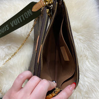 Load image into Gallery viewer, Louis Vuitton DESIGNER
