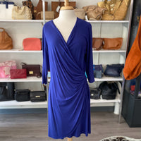 Load image into Gallery viewer, Tommy Bahama Size LARGE DRESS
