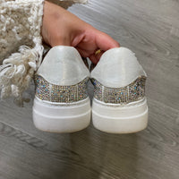 Load image into Gallery viewer, Betsey Johnson Size 6 SHOE
