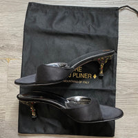 Load image into Gallery viewer, Donald Pliner Size 10 BOUTIQUE
