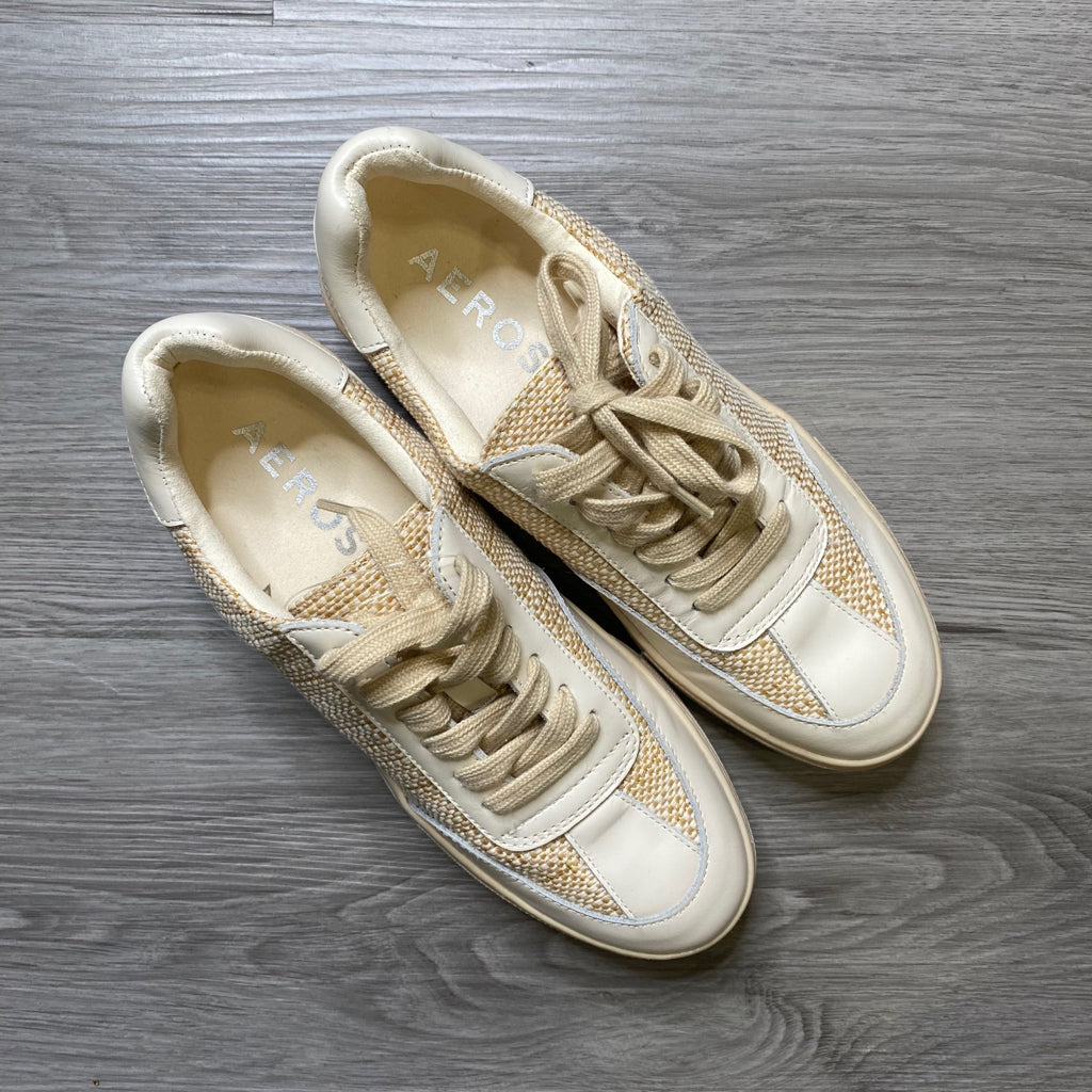 AEROSOLES Size 7 1/2 SHOE