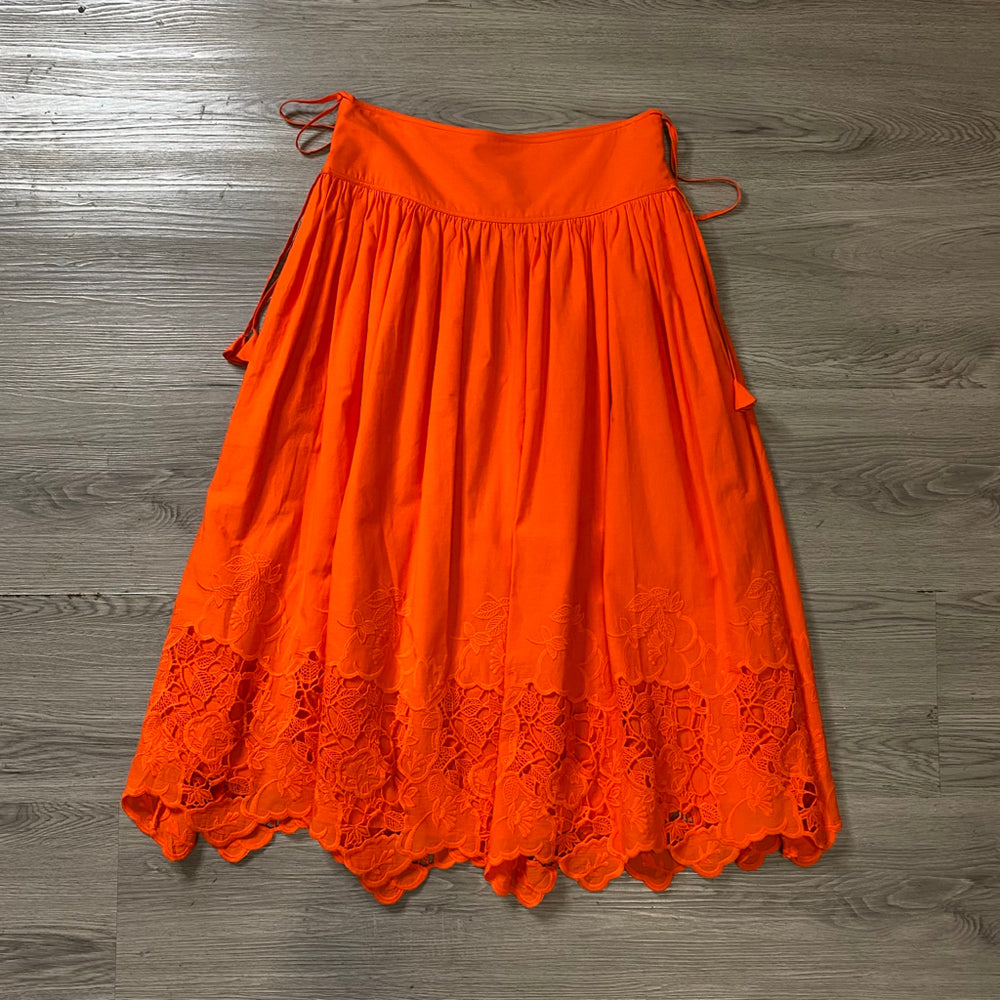 Hunter Bell Size 8 BOUTIQUE