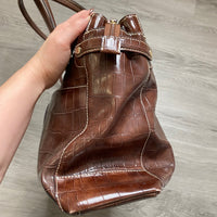 Load image into Gallery viewer, Liz Claiborne HANDBAGS
