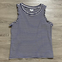 Load image into Gallery viewer, CROWN &amp; IVY Size XXL PLUS
