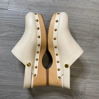 Load image into Gallery viewer, J CREW Size 7 SHOE
