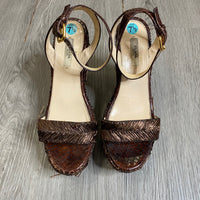 Load image into Gallery viewer, PRADA Size 7 1/2 DESIGNER
