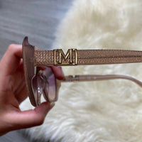 Load image into Gallery viewer, MARCIANO BOUTIQUE
