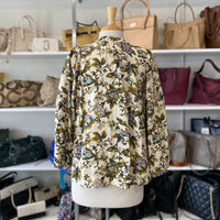 Load image into Gallery viewer, LOFT Size MED TOPS
