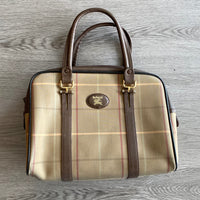 Load image into Gallery viewer, BURBERRY DESIGNER

