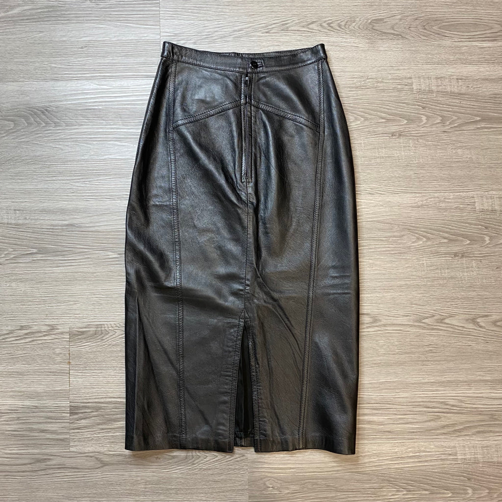 Mario Vittorio Size 6 BOUTIQUE