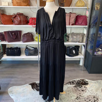 Load image into Gallery viewer, ANTHROPOLOGIE Size 3 X PLUS
