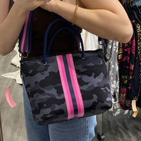 Load image into Gallery viewer, Haute Shore HANDBAGS
