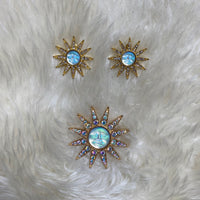 Load image into Gallery viewer, Kirks Folly BOUTIQUE
