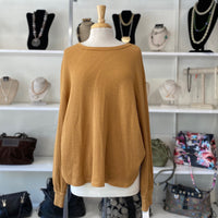 Load image into Gallery viewer, T.LA Size XL TOPS
