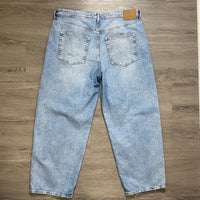 Load image into Gallery viewer, &amp; Denim Size 18 PLUS
