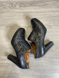 Load image into Gallery viewer, CLARKS Size 7 1/2 SHOE
