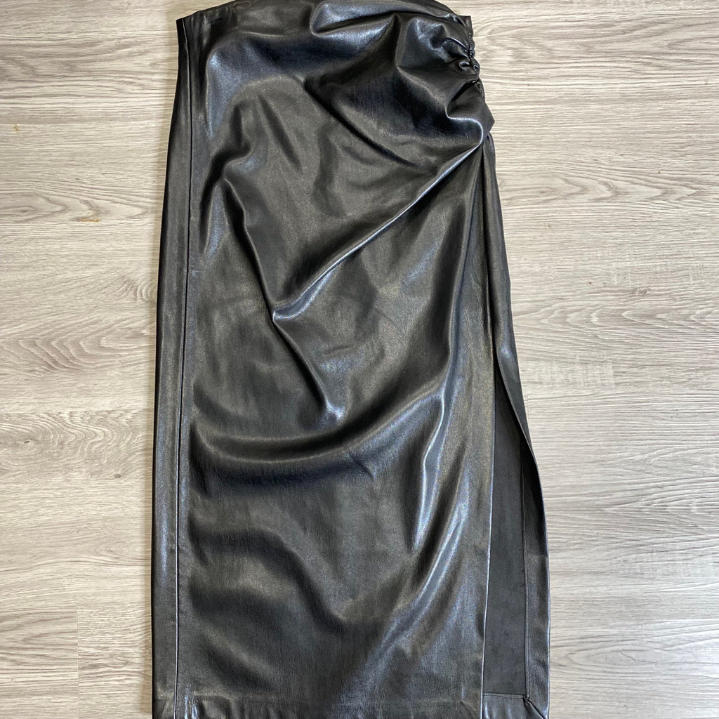 Love Token Size SMALL SKIRT