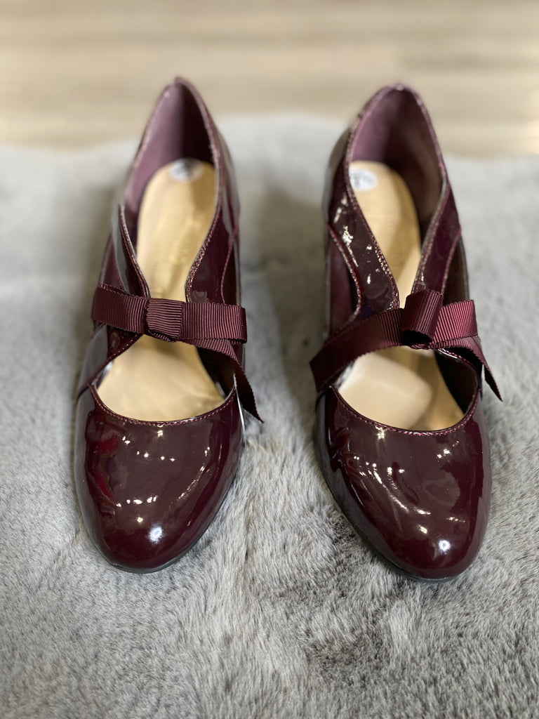 Ann Marino Size 7 1/2 BOUTIQUE
