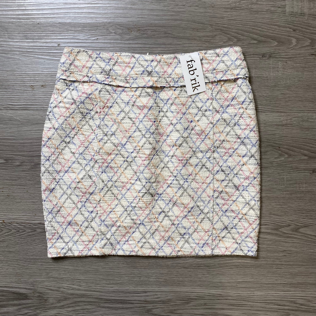 FABRIK Size SMALL SKIRT