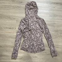 Load image into Gallery viewer, Lululemon Size 4 ATHLETIC WEAR
