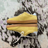 Load image into Gallery viewer, WONDERS Size 5 1/2 BOUTIQUE
