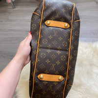 Load image into Gallery viewer, Louis Vuitton DESIGNER
