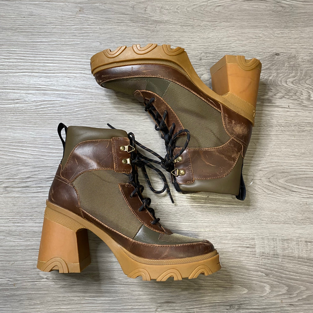 SOREL Size 8 1/2 BOUTIQUE