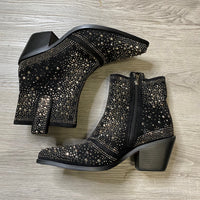 Load image into Gallery viewer, Isnom Size 8 SHOE
