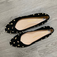 Load image into Gallery viewer, STUART WEITZMAN Size 8 1/2 BOUTIQUE
