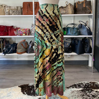 Load image into Gallery viewer, AZULES Size LARGE SKIRT
