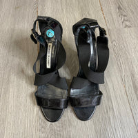Load image into Gallery viewer, Manolo Blahnik Size 7 1/2 DESIGNER
