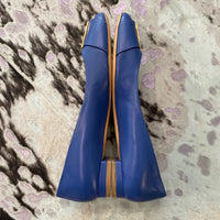 Load image into Gallery viewer, FERRAGAMO Size 10 DESIGNER
