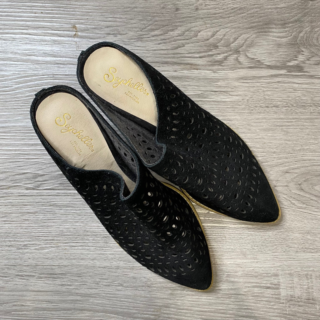 SEYCHELLES Size 8 SHOE